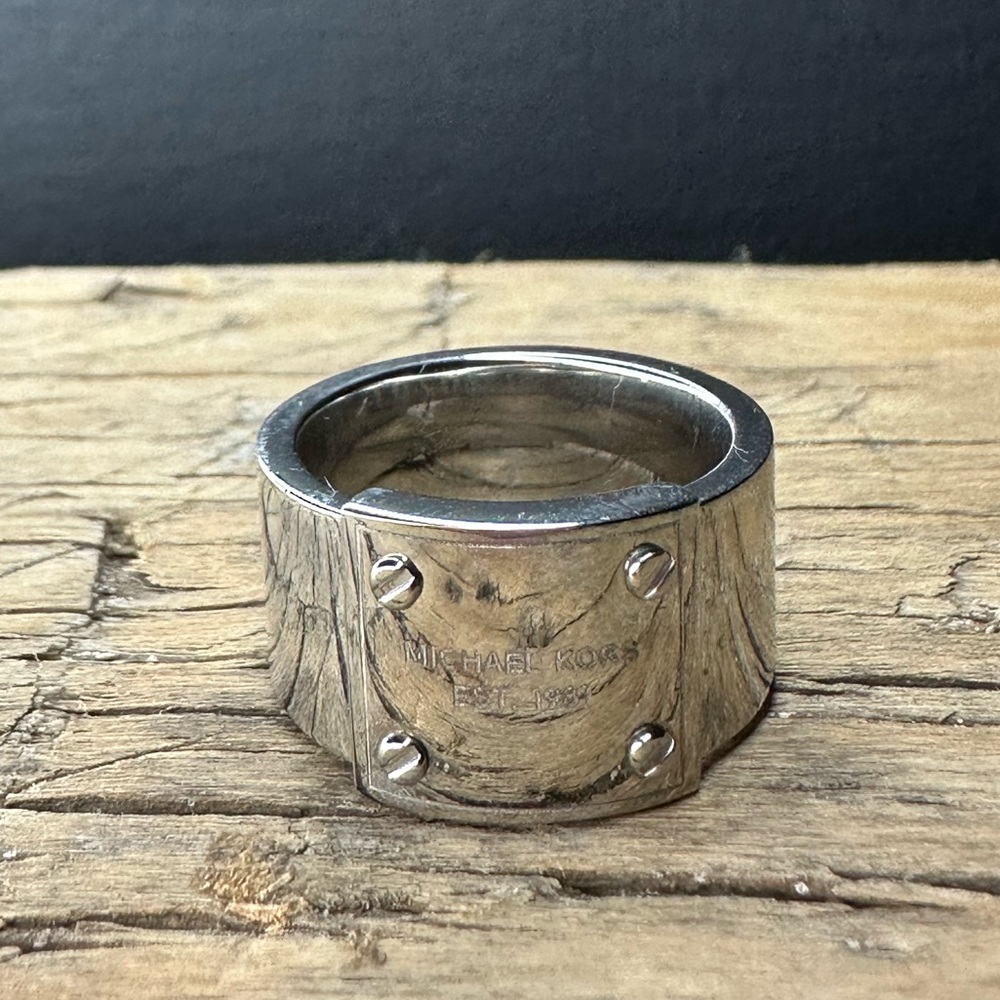 Michael Kors Silver Tech-Forward Ring stainless steel
